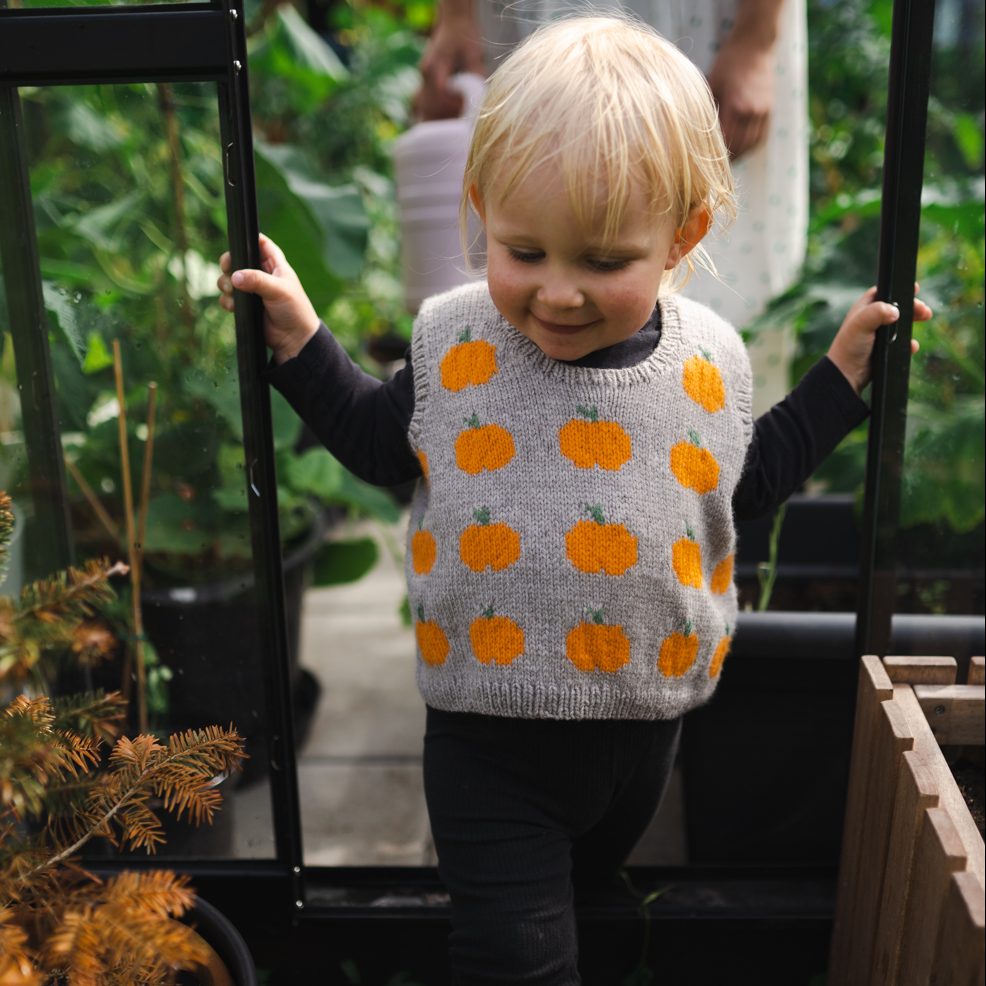 Fruity Slipover KIDS - opskrift gratis sammen med garn