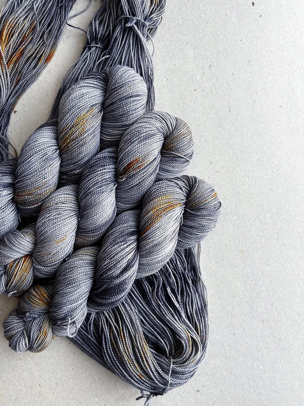 Thelma - Fine Organic - STONE