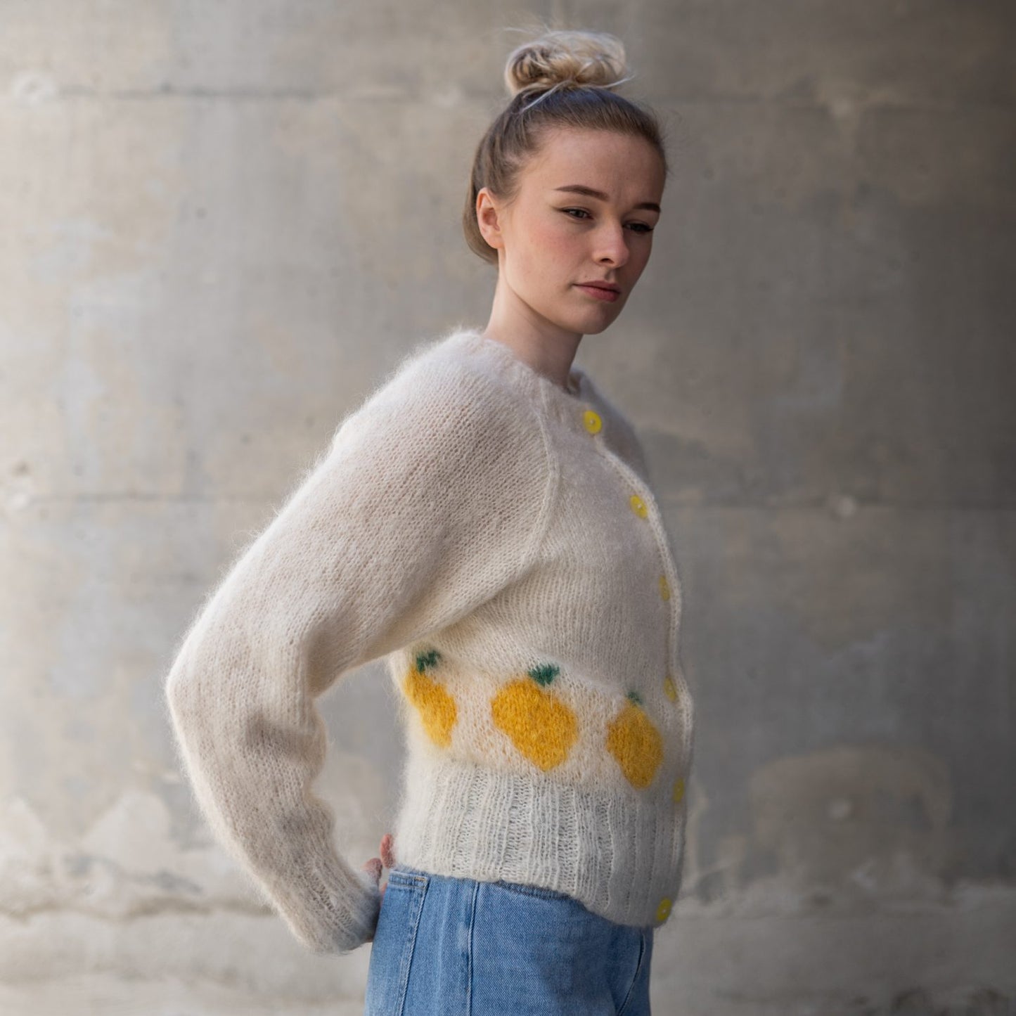 Citron Cardigan - opskrift gratis med garn