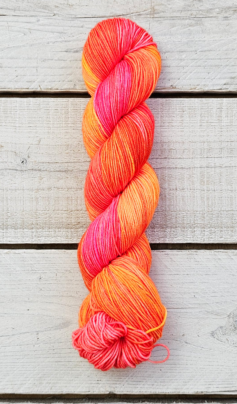 Vatnsnes Yarn - Merino Fingering - Pink sunset
