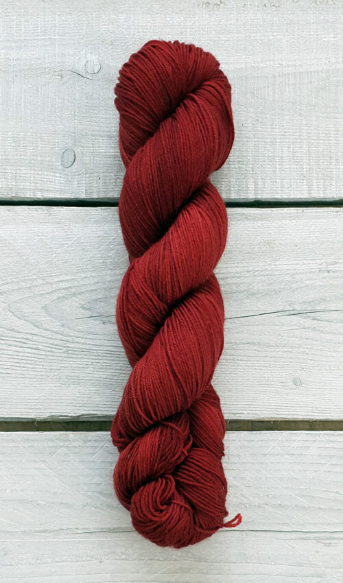 Vatnsnes Yarn - Merino Fingering - Burdox