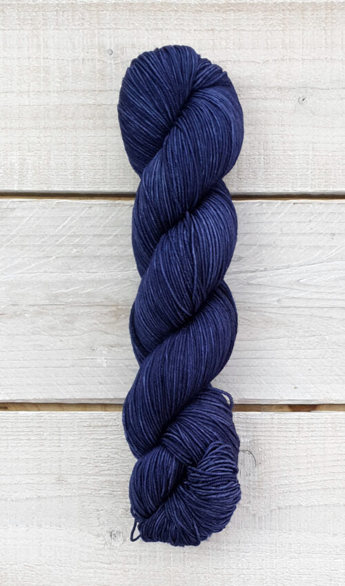 Vatnsnes Yarn - Merino Fingering - Jolene in Jeans