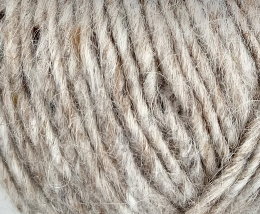 Álafosslopi - Ljós drapplitaður doppur - 2680