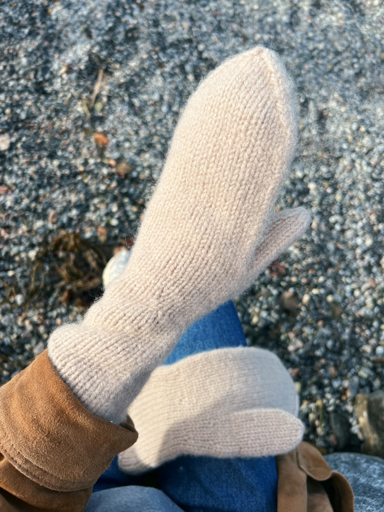 🧶❄️ Strik dine egne tovede luffer – varme hænder hele vinteren! ❄️🧤