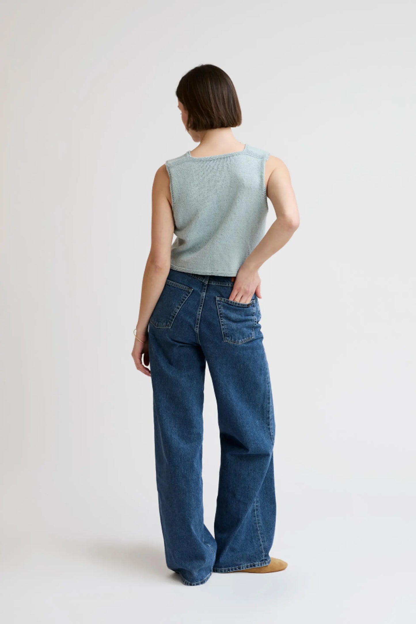 Pisolinovest – STRIKKEKIT - Let sommertop med bindebånd 🌿🧶