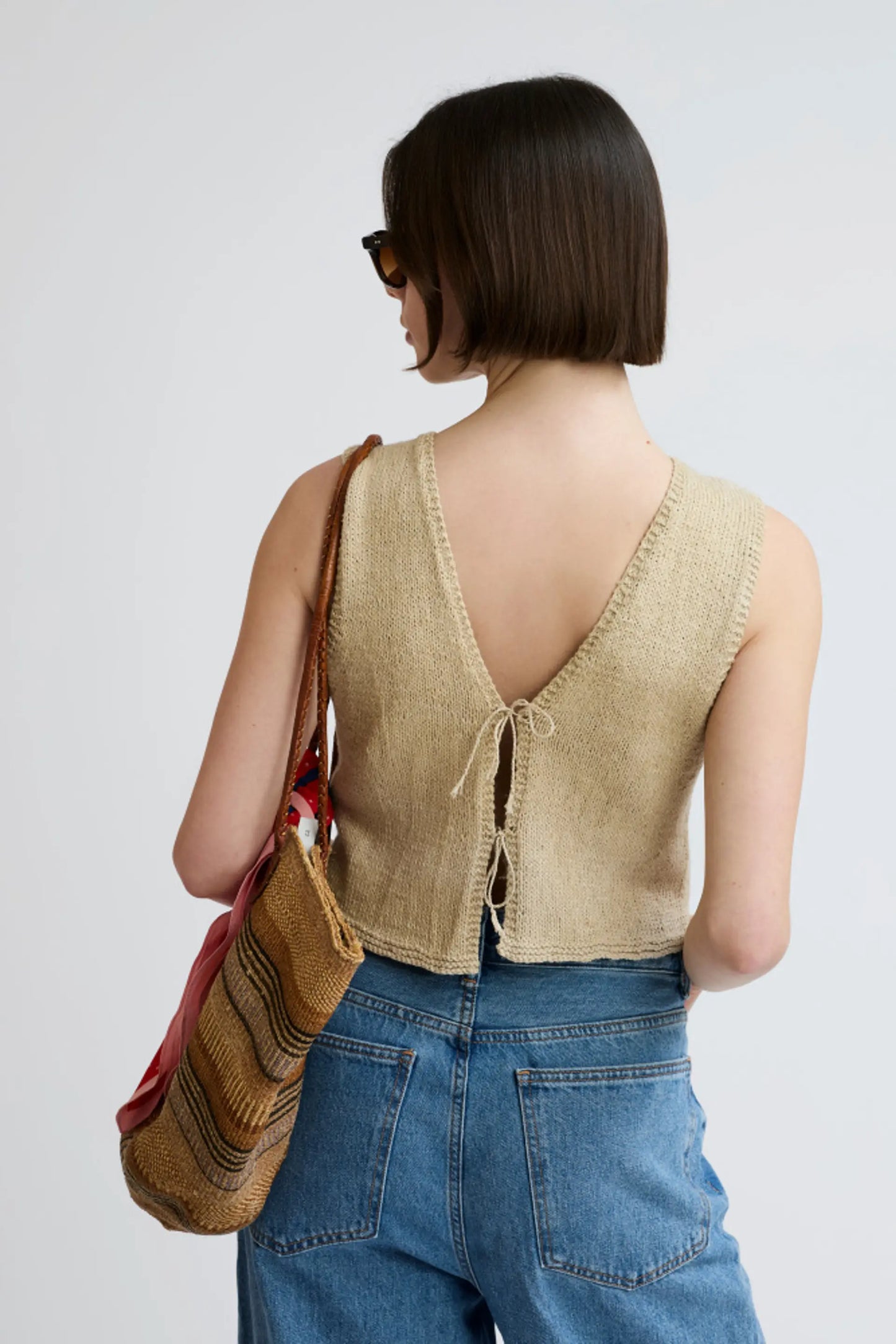 Pisolinovest – STRIKKEKIT - Let sommertop med bindebånd 🌿🧶