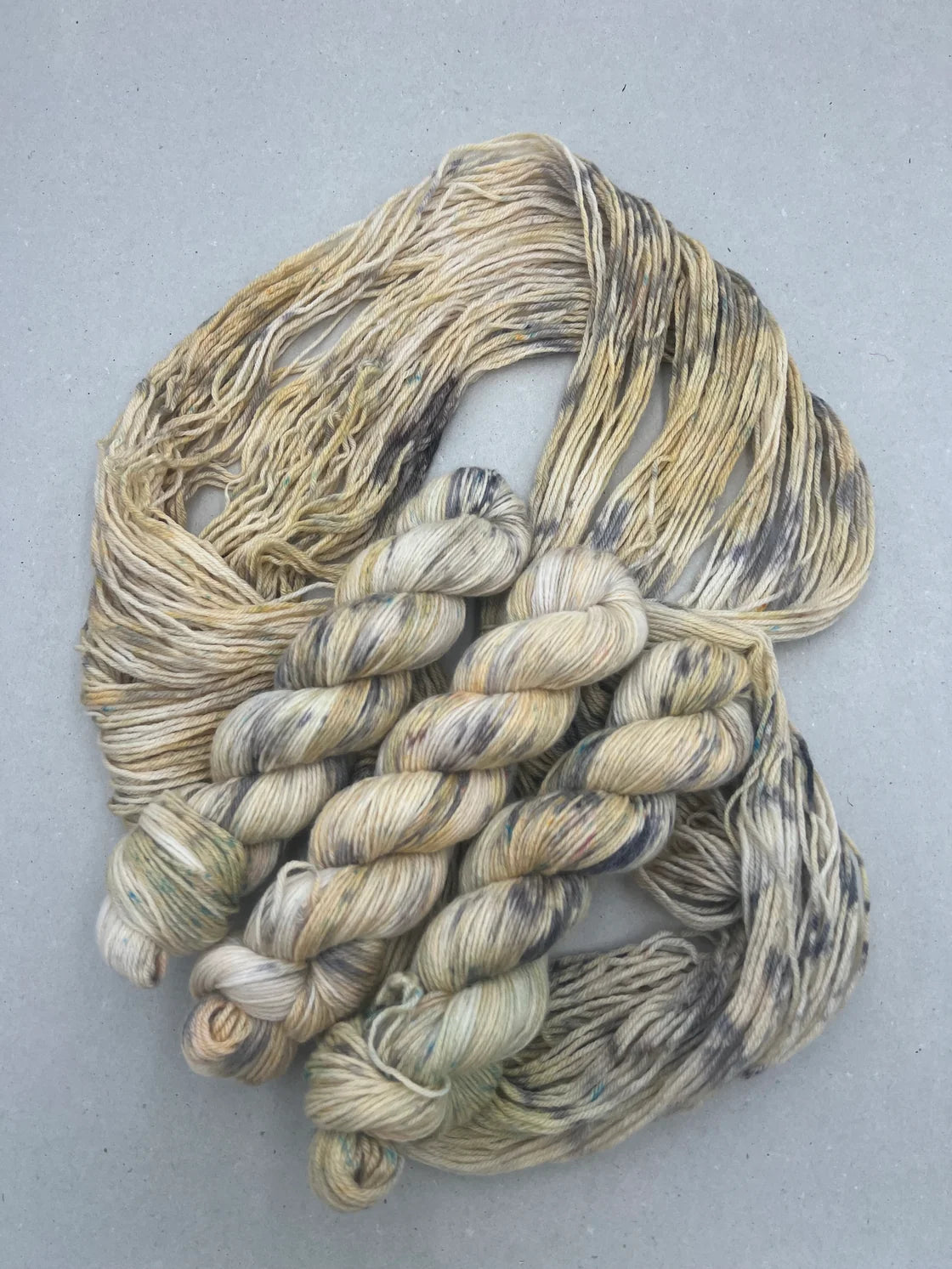Thelma - Organic DK - YOLA
