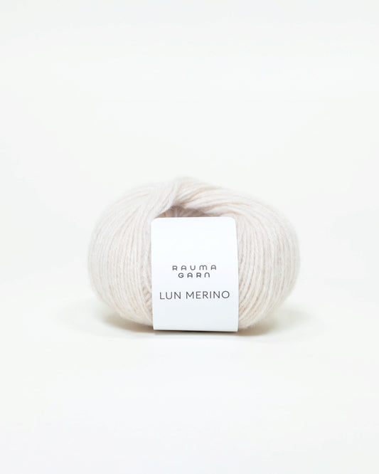 Lun Merino - Rauma - Mandelmilk (08)