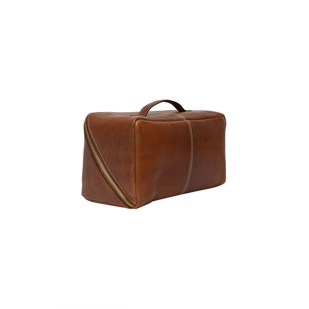 RE:DESIGNED Project 10 – Color: Walnut/Gold