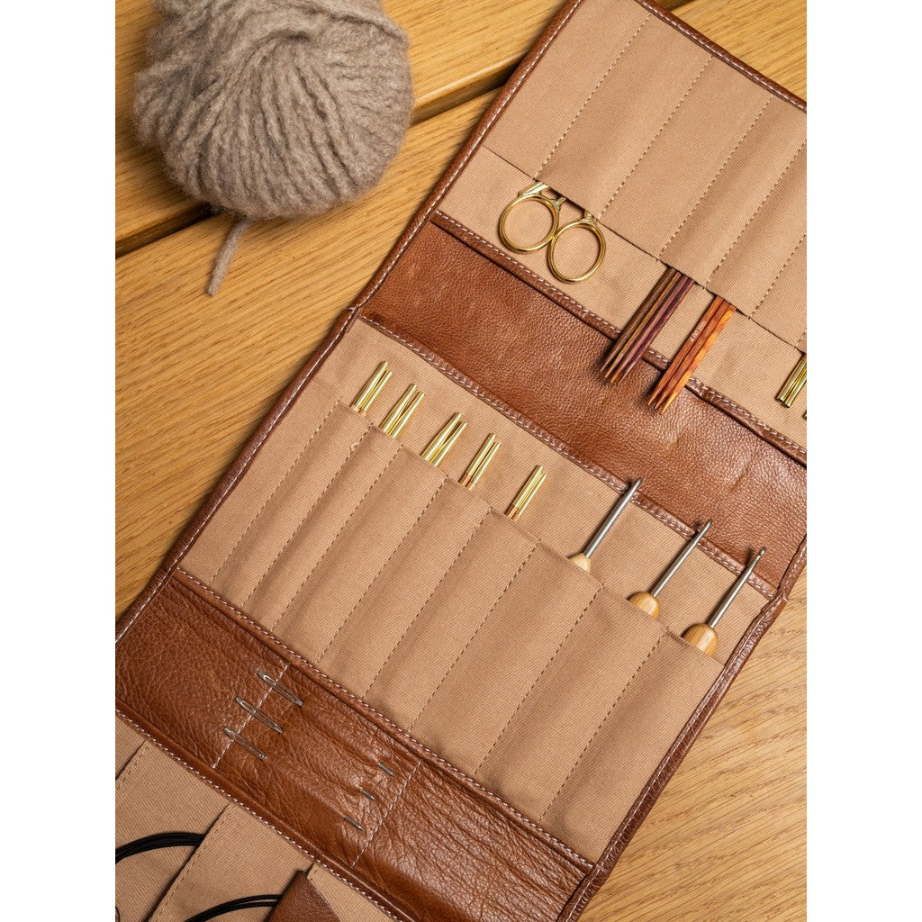 RE:DESIGNED Project 14 – Color: Walnut/Gold