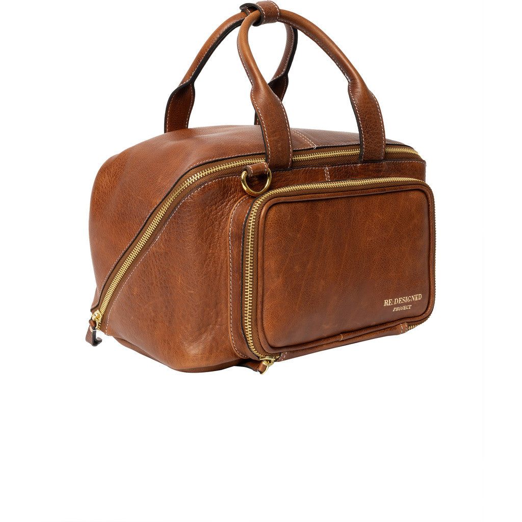 RE:DESIGNED Project 39 – Color: Walnut/Gold