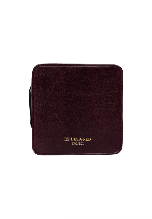 RE:DESIGNED Project 83 – Color: Dark Cherry - Etui til udskiftelige rundpinde
