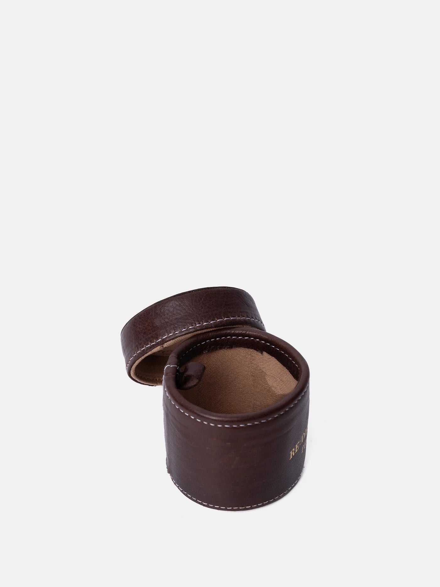 RE:DESIGNED Project 47 – Color: Woodsmoke – Opbevaring til tilbehør