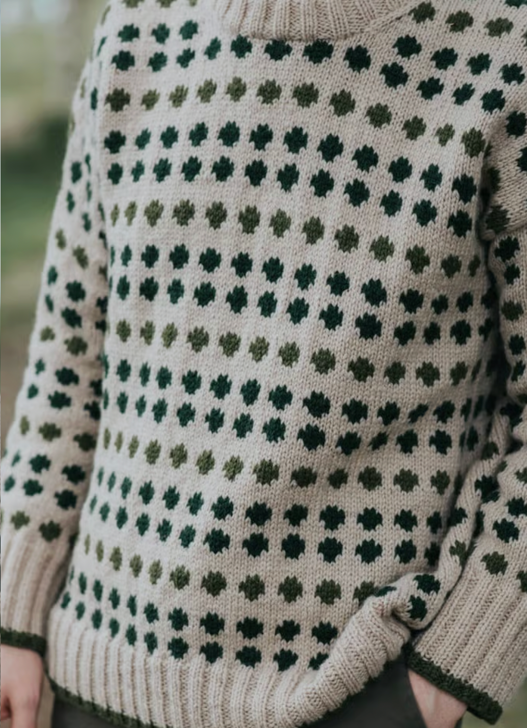 🫐 Skovbærsweater – strikkekit