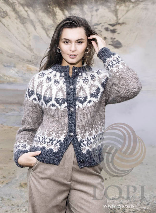 Uppbót cardigan i lys version – strikkekit