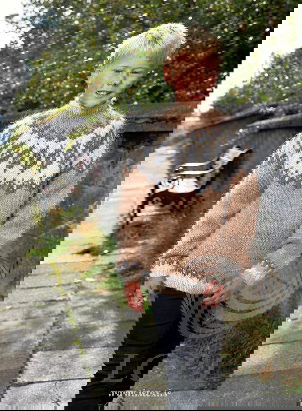 🧶 Vörn – Beskytteren 🛡️ Opskrift i Álafosslopi til børn (40-10)