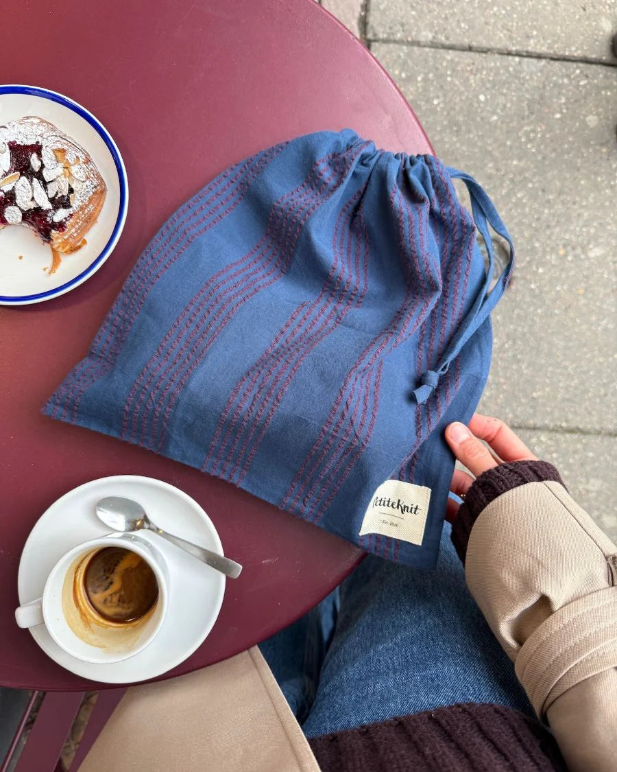 Knitter’s String Bag - Night Shadow- PetiteKnit
