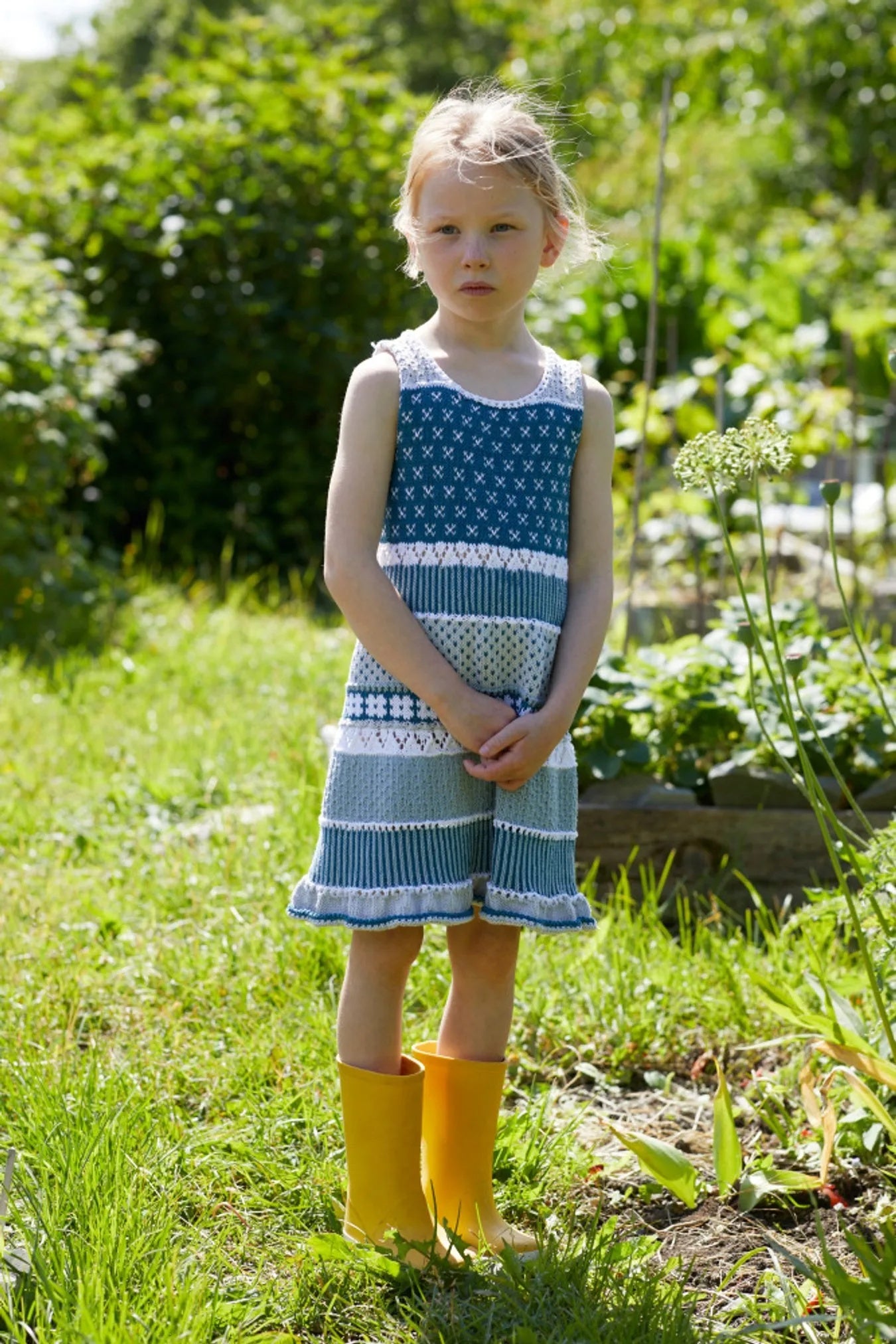 Petrinekjole - i Pandora fra Rauma - opskrift 456-1